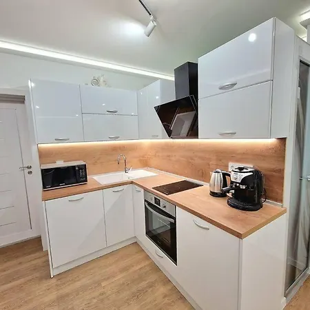 Luxury Apartment. 75 Inches Tv דירה *