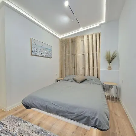 Luxury Apartment. 75 Inches Tv Lejlighed Varna